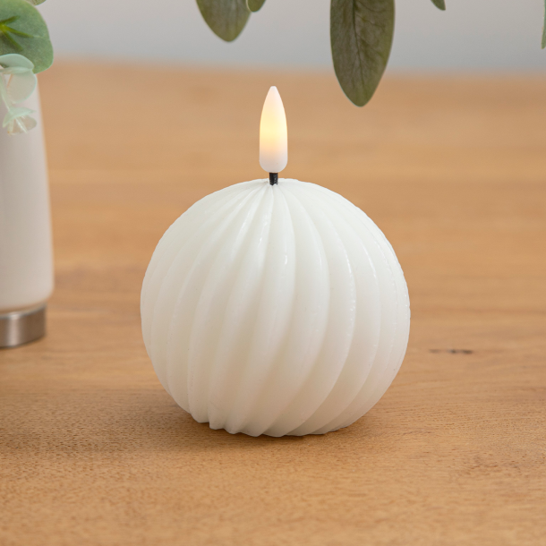 ENJOY LED snoet kuglelys 8x7 cm med timerfunktion - Hvid